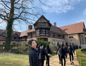 Meanwhile, Principal Dancer Melody Qin and Shen Yun New York Company check out the historic buildings and park area at Neuer Garten in Germany. (Photo by Principal Dancer Angelia Wang)